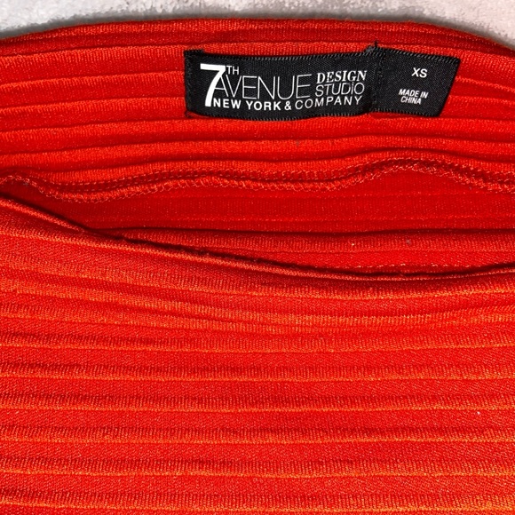 Top - Picture 4 of 6